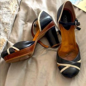 Anthropologie Biviel black platform heels